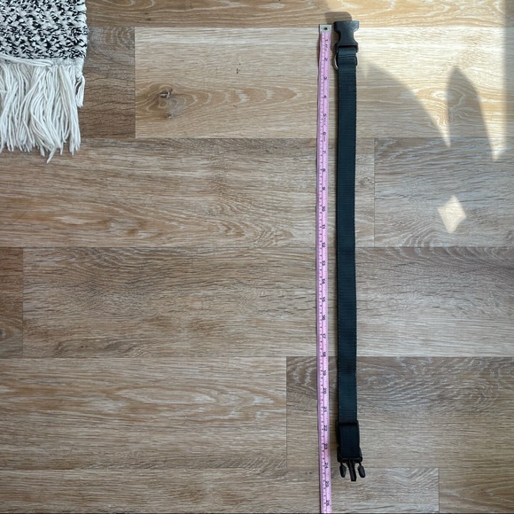 DONATED❤️ Wildebeest Dog Collar in Black size L - Picture 5 of 6